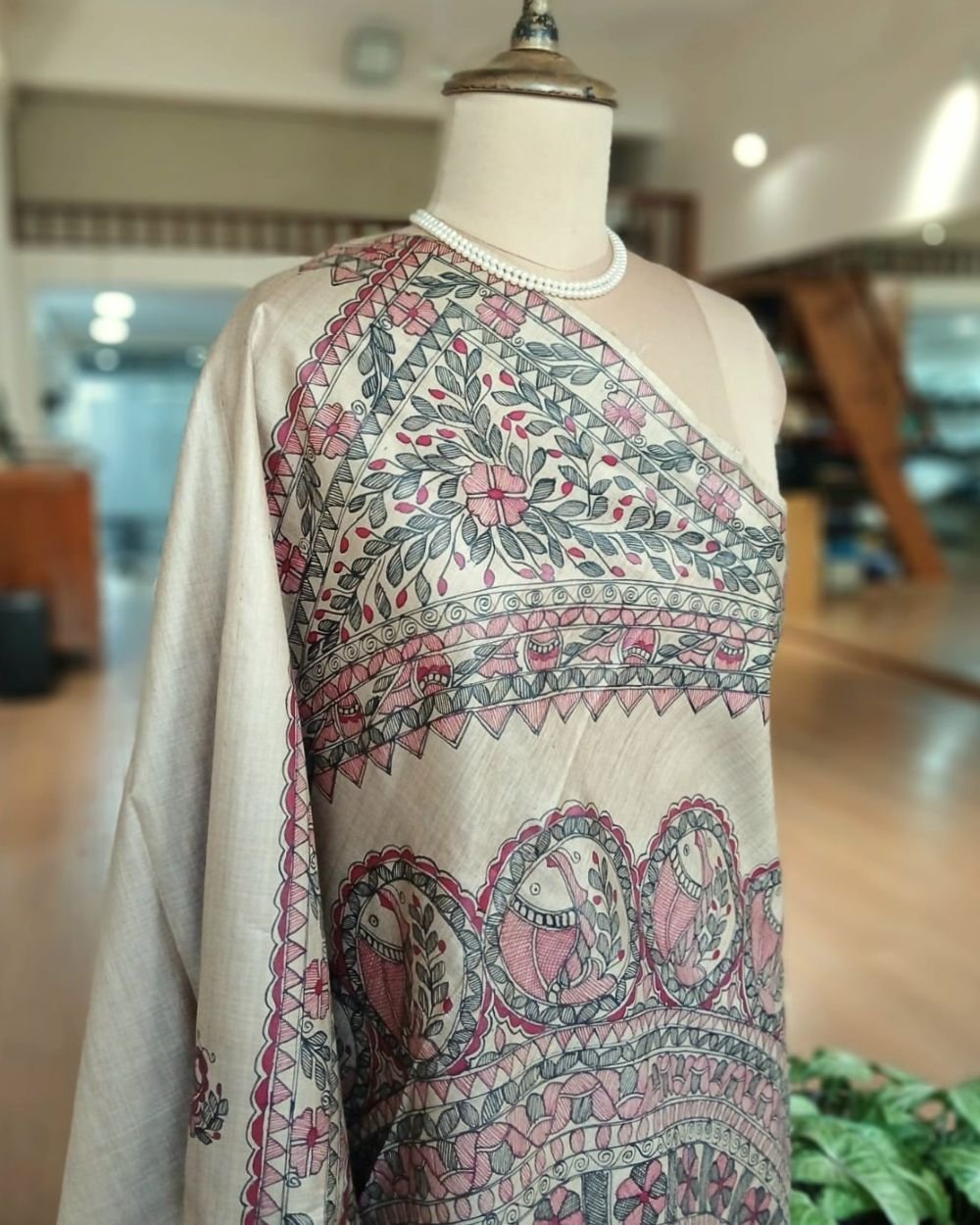 Madhubani on Tussar Silk – (MADT0035) - Image 11