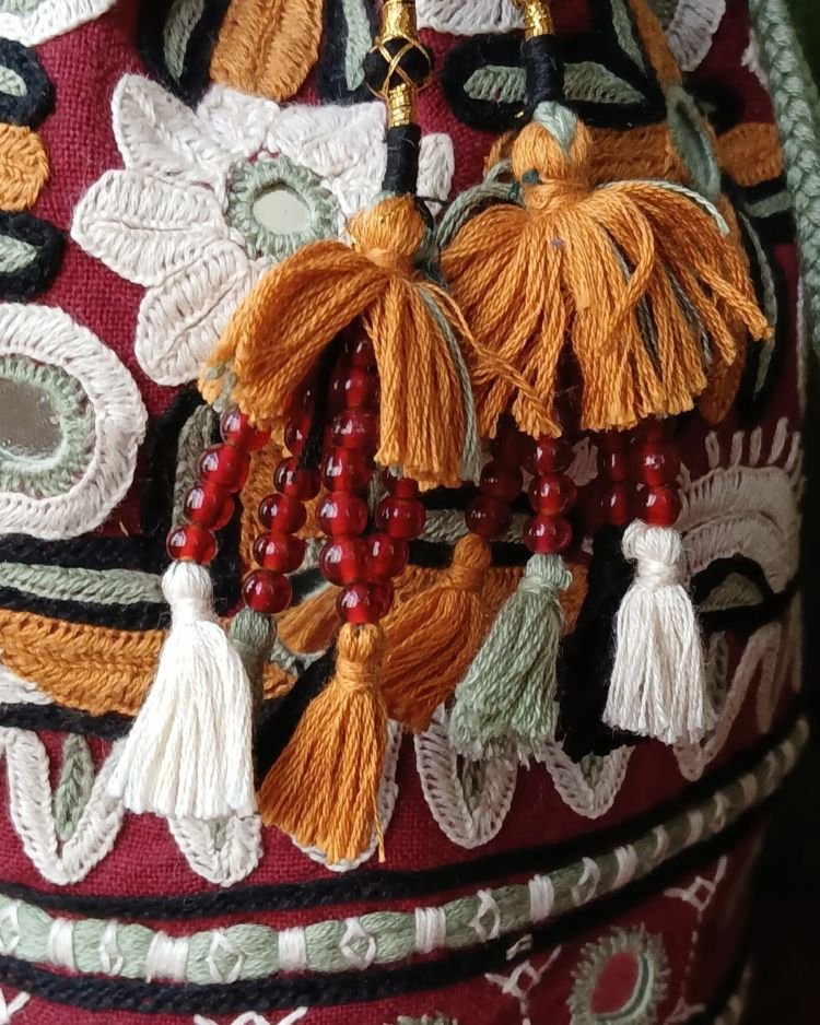 Paako Embroidered Potli Bag from Kutch – (PEPB0022) - Image 3