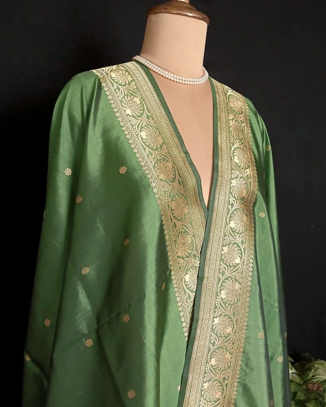 Banarasi Pure Katan Silk Dupatta – (DUPT1014) - Image 2