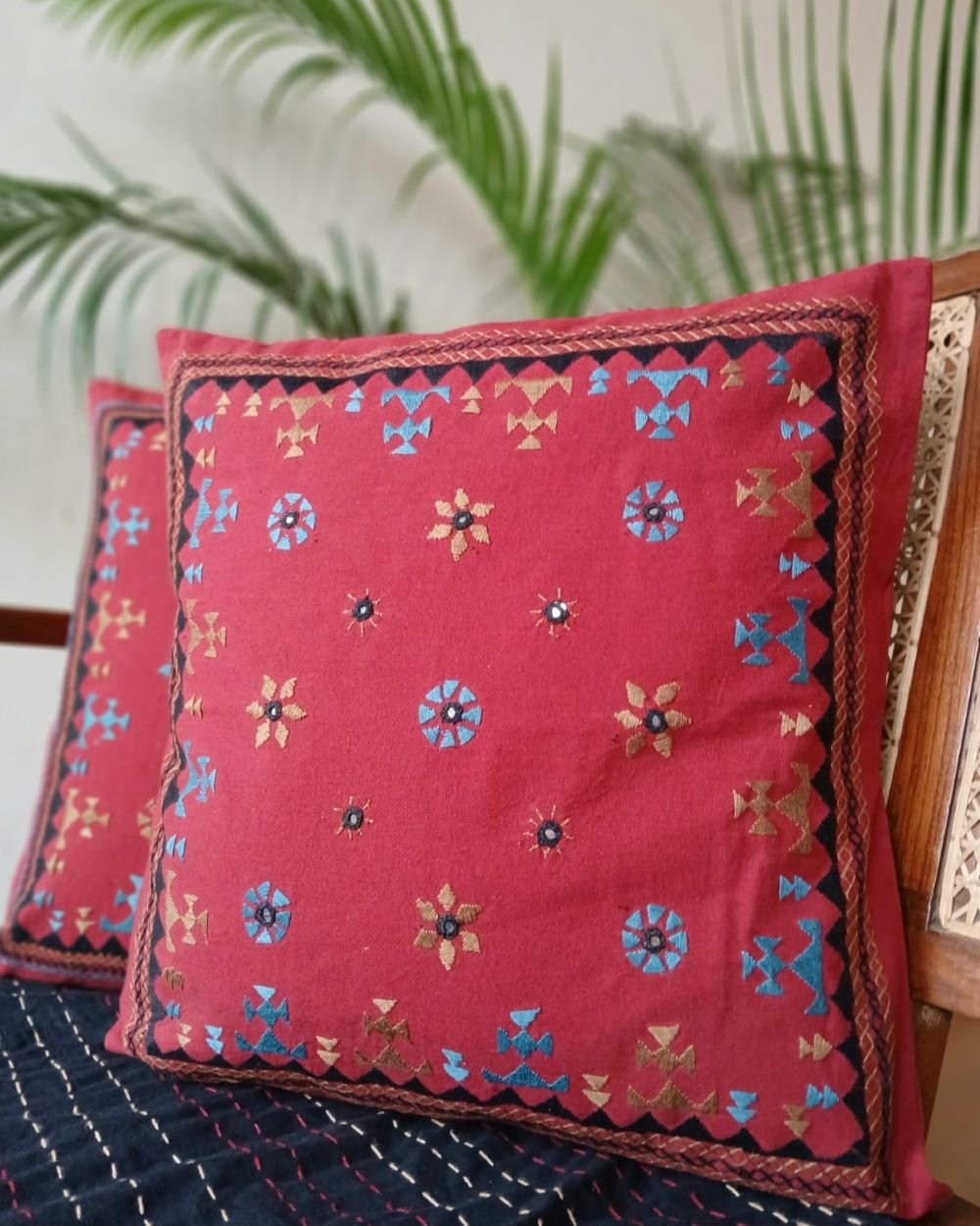 Barmer Embroidered Cushion Cover Set - (BECC0005) - Image 3