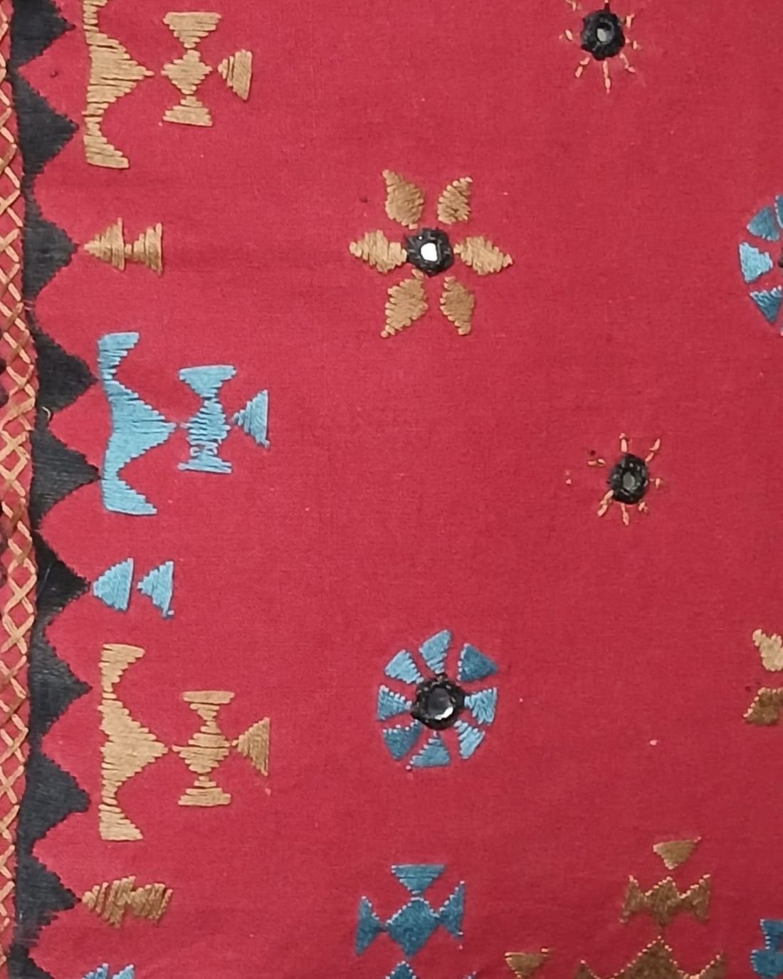Barmer Embroidered Cushion Cover Set - (BECC0005) - Image 4