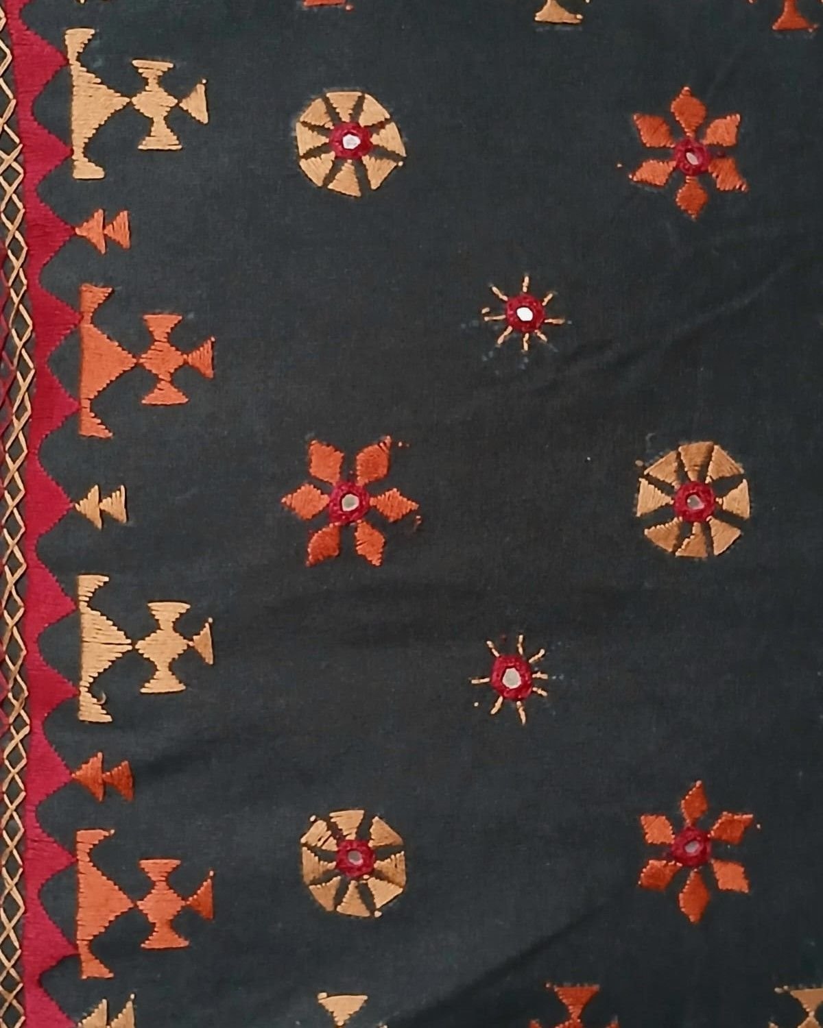 Barmer Embroidered Cushion Cover Set - (BECC0004) - Image 4