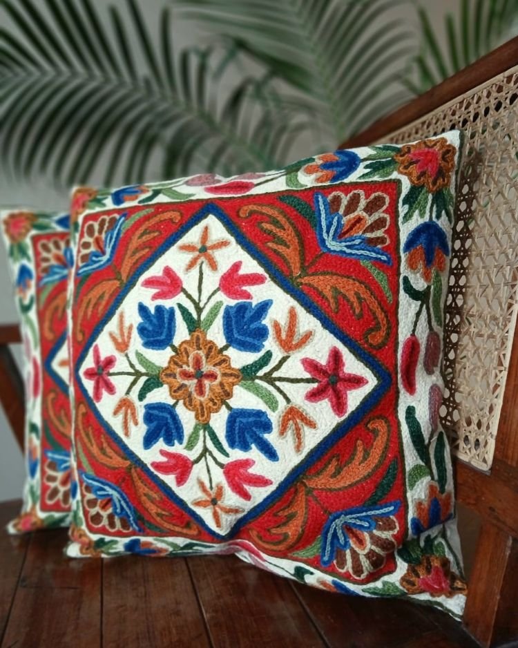 Crewel embroidered Chinar Motif Cushion Covers – (CCMC0047) - Image 4