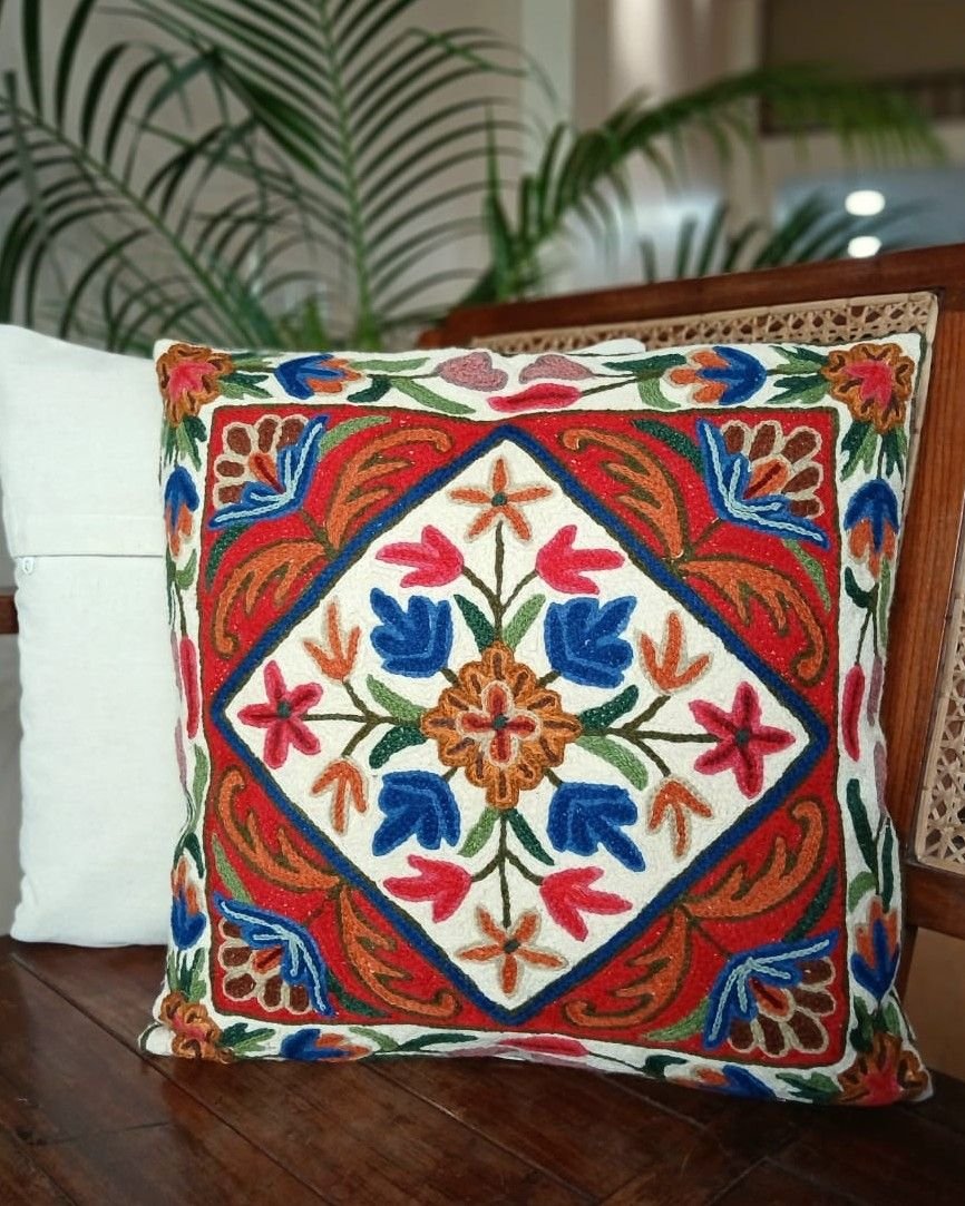Crewel embroidered Chinar Motif Cushion Covers – (CCMC0047) - Image 2