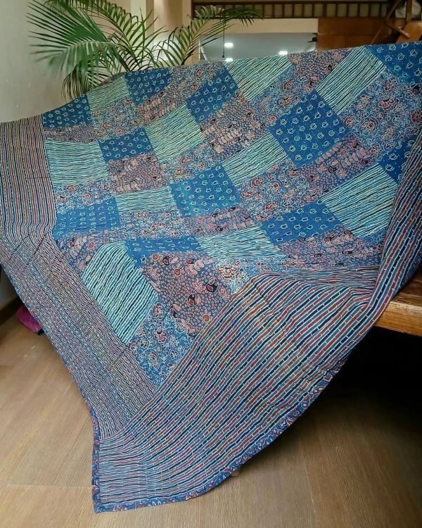 Patchwork Two-Layer Ajrakh Quilt (Godhri) – (APDG0021)