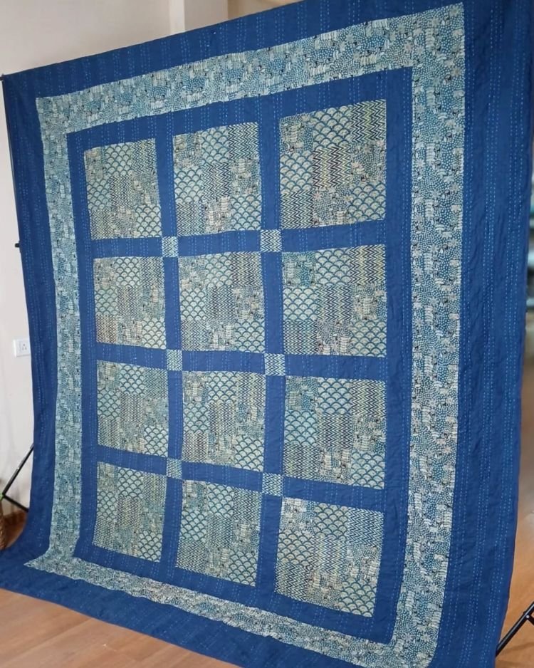 Patchwork Two-Layer Ajrakh Quilt (Godhri) – (APDG0023) - Image 4