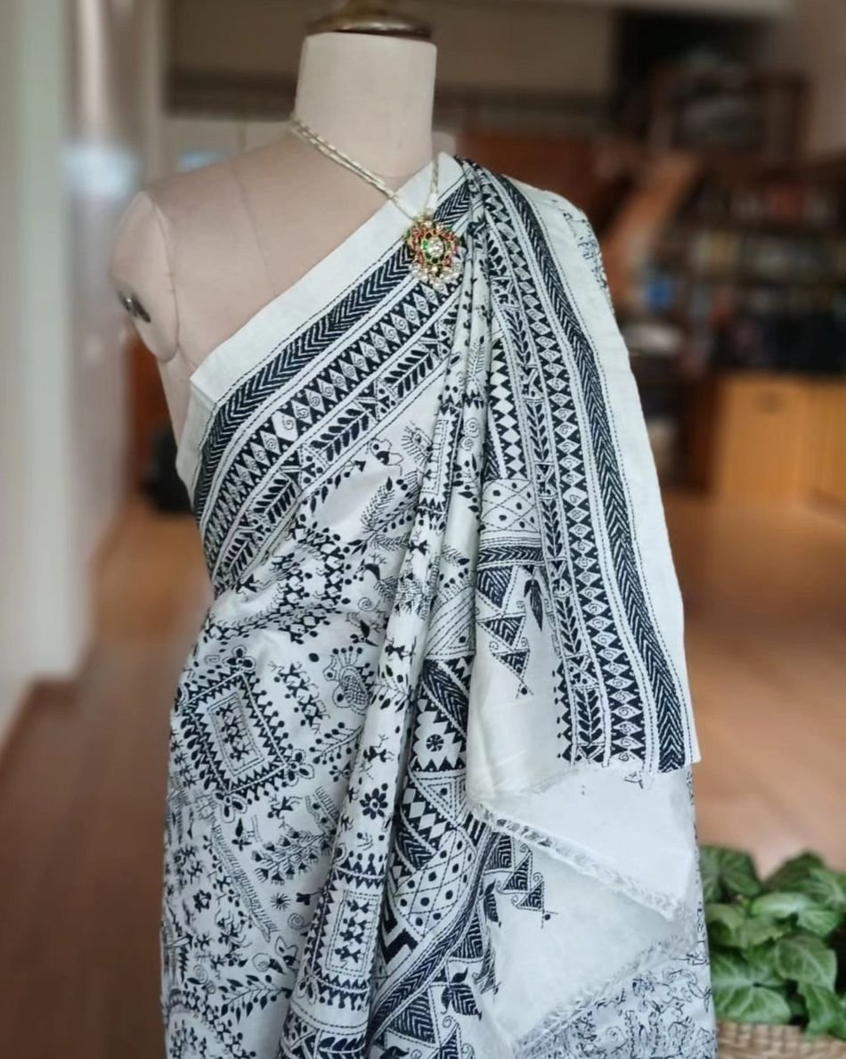 Santiniketan Kantha Saree in pure Bisnupuri Silk – (SNBK1086) - Image 2