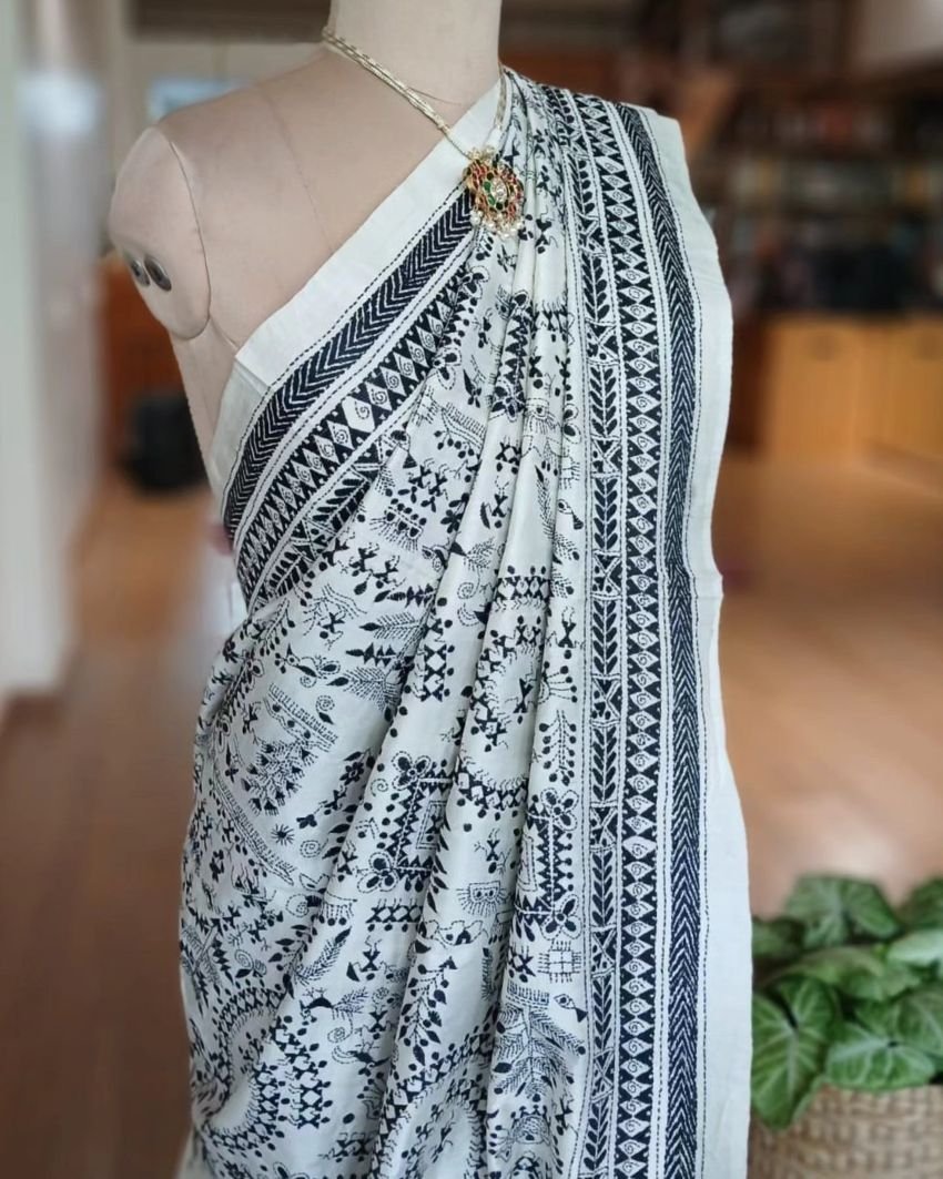 Santiniketan Kantha Saree in pure Bisnupuri Silk – (SNBK1086) - Image 8