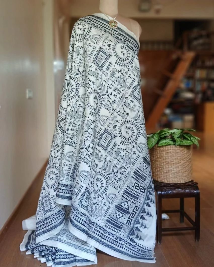 Santiniketan Kantha Saree in pure Bisnupuri Silk – (SNBK1086) - Image 9