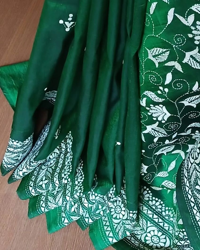 Santiniketan Kantha Saree in pure Bisnupuri Silk – (SNBK1087) - Image 5