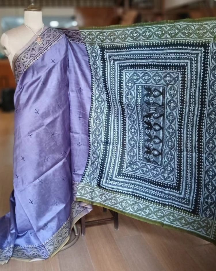 Santiniketan Kantha Saree in pure Bisnupuri Silk – (SNBK1088) - Image 2