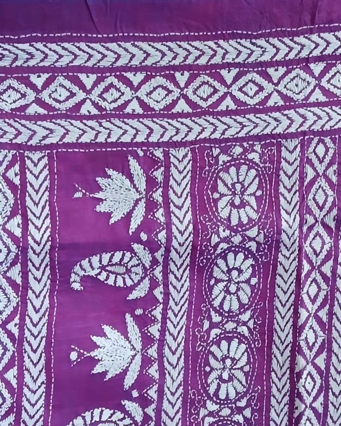 Santiniketan Kantha Saree in pure Bisnupuri Silk – (SNBK1090) - Image 7