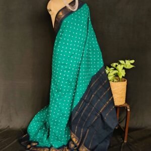 Hand-knotted Madurai Sungudi Cotton Saree- (HKSS0020)