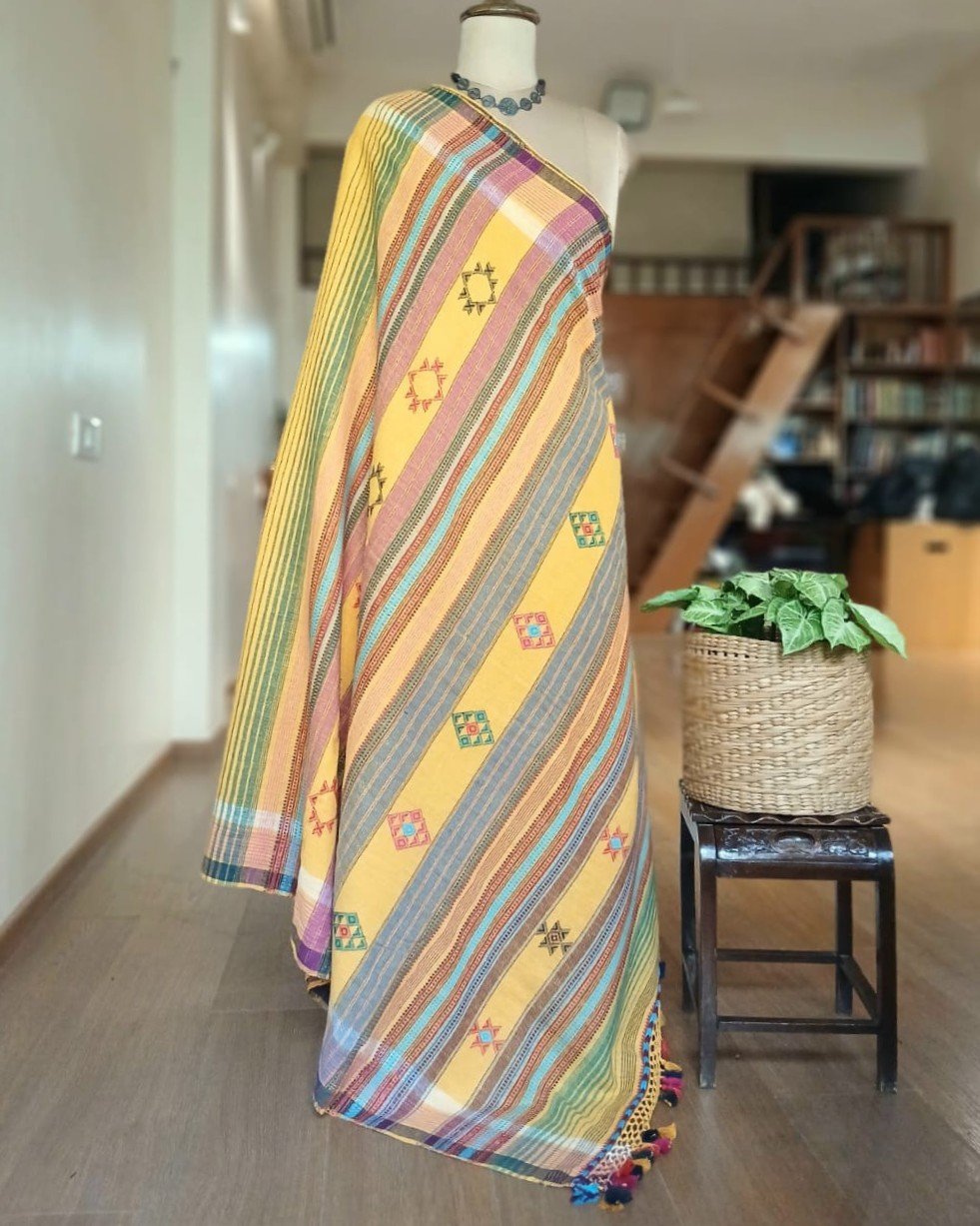 Bhujodi Saree Handwoven in Kala Cotton. – (BHUJ1079) - Image 7