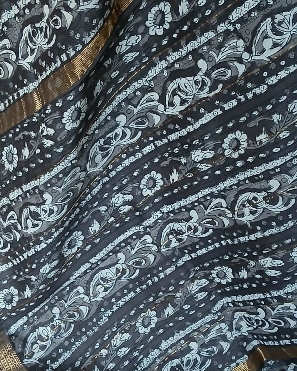 Hand Blockprint on Silk-Cotton from Bagru - (HBSC0001) - Image 5