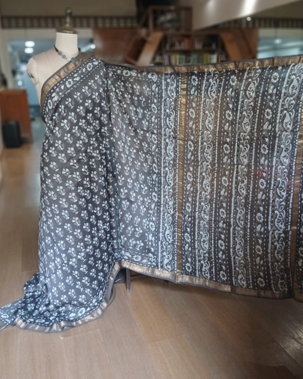 Hand Blockprint on Silk-Cotton from Bagru - (HBSC0001) - Image 3