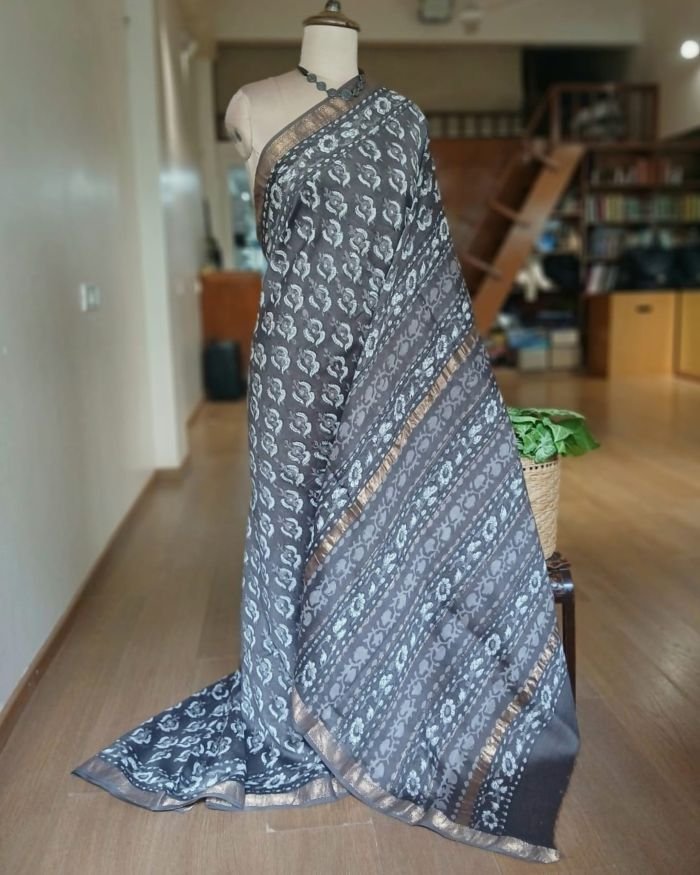 Hand Blockprint on Silk-Cotton from Bagru – (HBSC0003) - Image 2