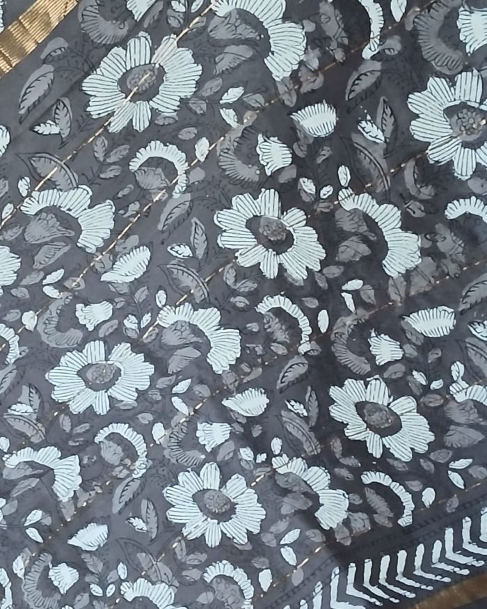 Hand Blockprint on Silk-Cotton from Bagru – (HBSC0005) - Image 5