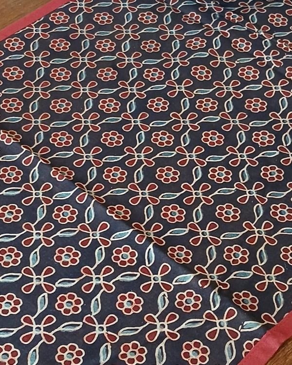 Embroidered Ajrakh Table Runner in Natural Dyes – (EATR0007) - Image 3
