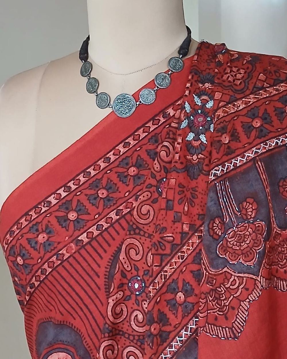 Barmer Ajrakh with Embroidered Palla Mul Cotton Saree – (AMCE0010) - Image 6