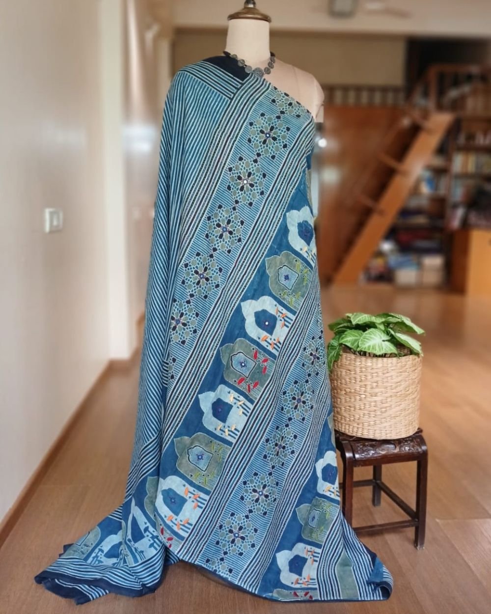 Barmer Ajrakh with Embroidered Palla Mul Cotton Saree – (AMCE0001) - Image 9