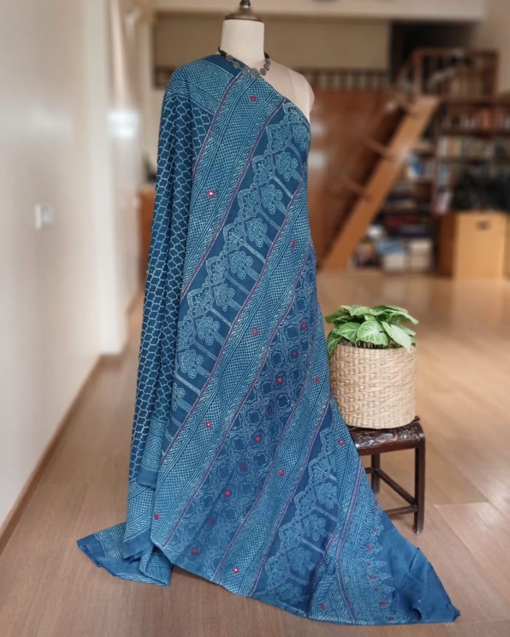 Barmer Ajrakh with Embroidered Palla Mul Cotton Saree – (AMCE0003) - Image 9