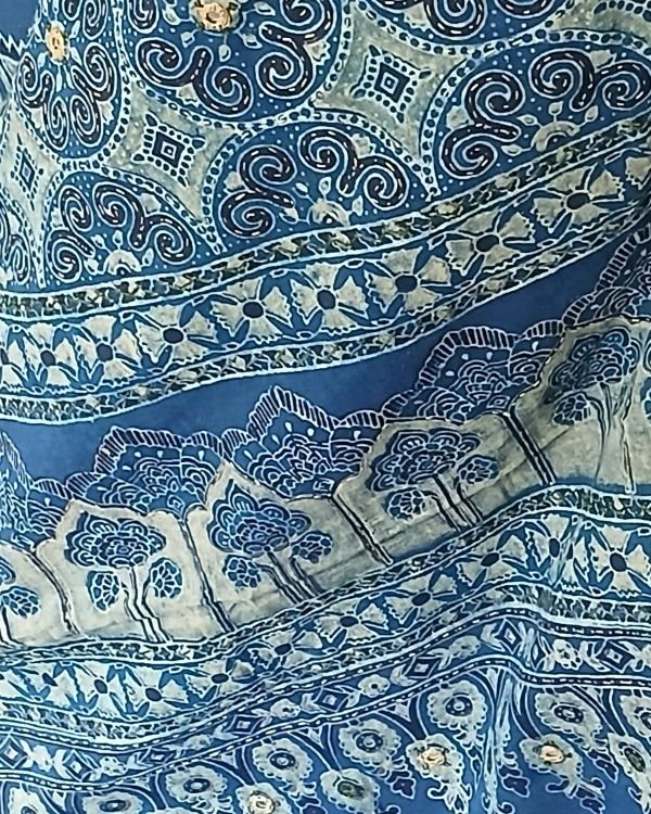 Barmer Ajrakh with Embroidered Palla Mul Cotton Saree – (AMCE0004) - Image 5