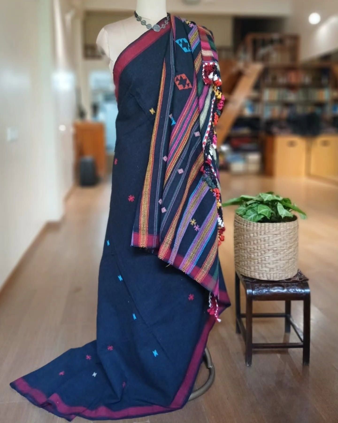 Bhujodi Saree Handwoven in Kala Cotton – (BHUJ1097)