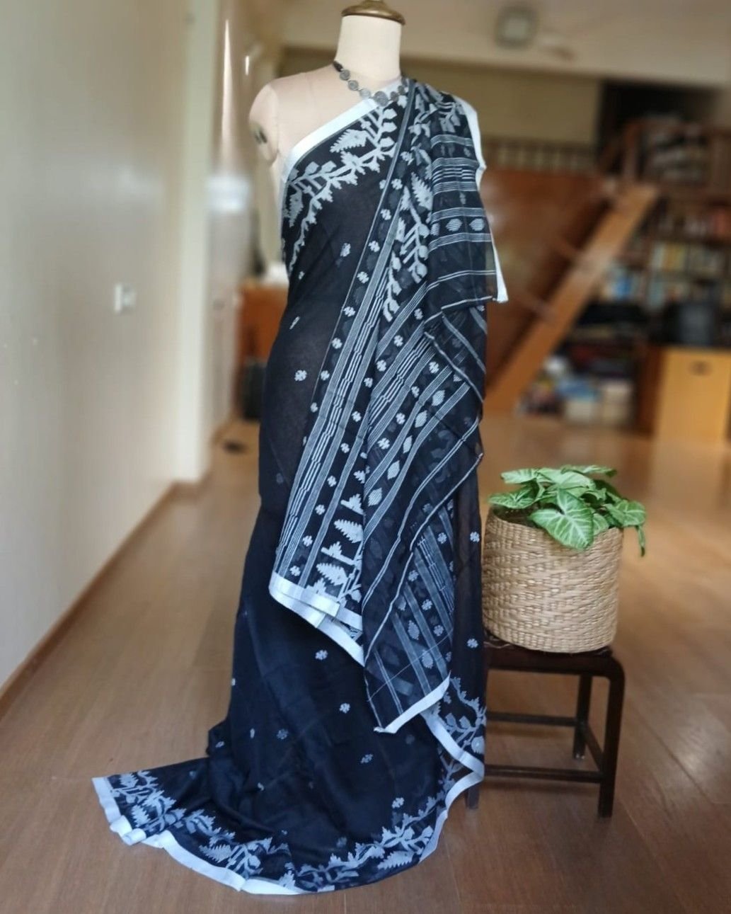 Soft Cotton Jamdani Handweave from Phulia – (JCHS0024) - Image 5