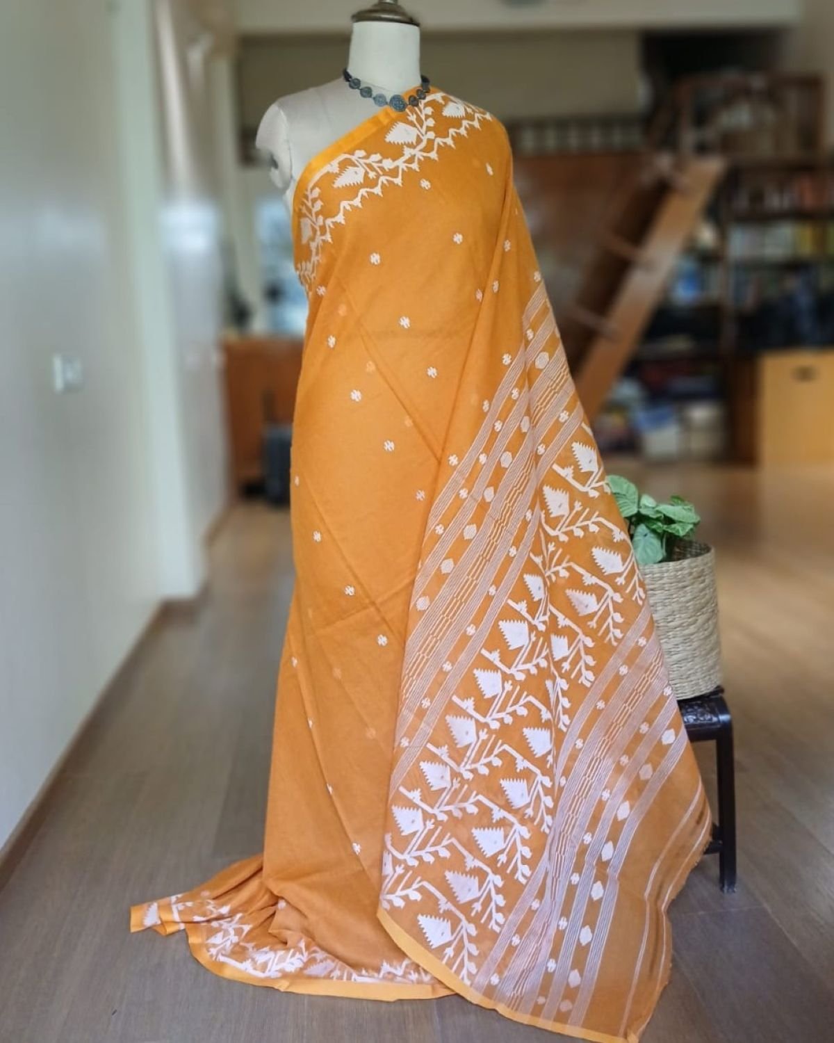 Soft Cotton Jamdani Handweave from Phulia – (JCHS0029) - Image 2