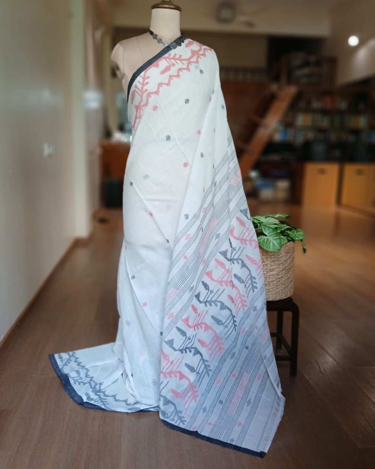 Soft Cotton Jamdani Handweave from Phulia – (JCHS0018) - Image 2
