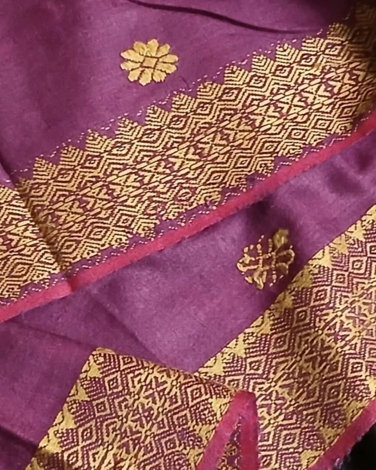 Ahimsa Eri Silk saree from Sualkuchi in Assam - (AESS0021) - Image 6