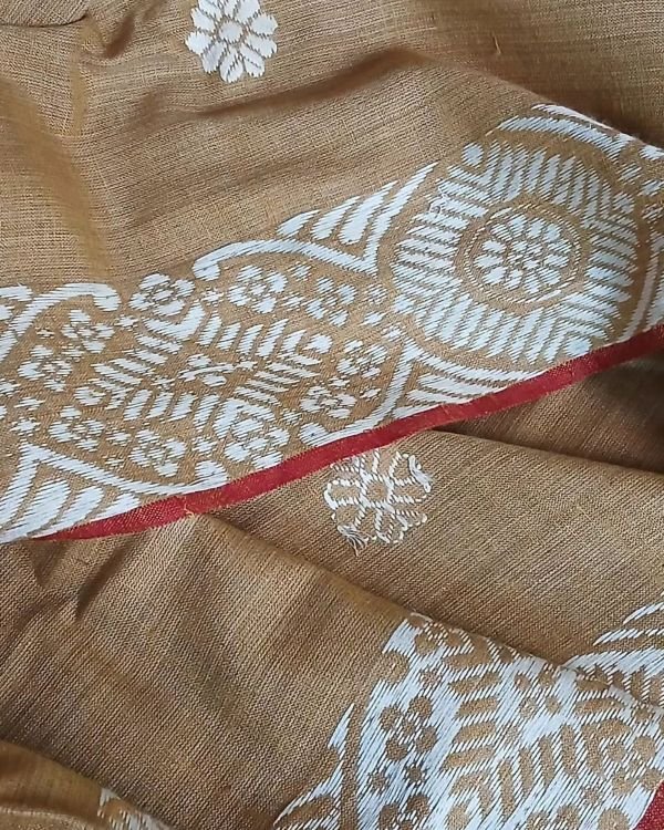 Ahimsa Eri Silk saree from Sualkuchi in Assam - (AESS0019) - Image 7