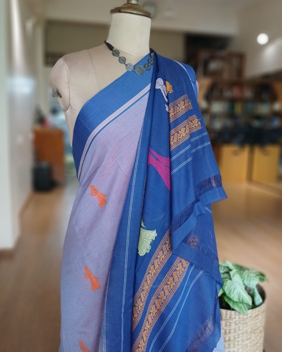 Gollabhama (milkmaid / gopika) handweave saree in cotton – (WGHS1021) - Image 6