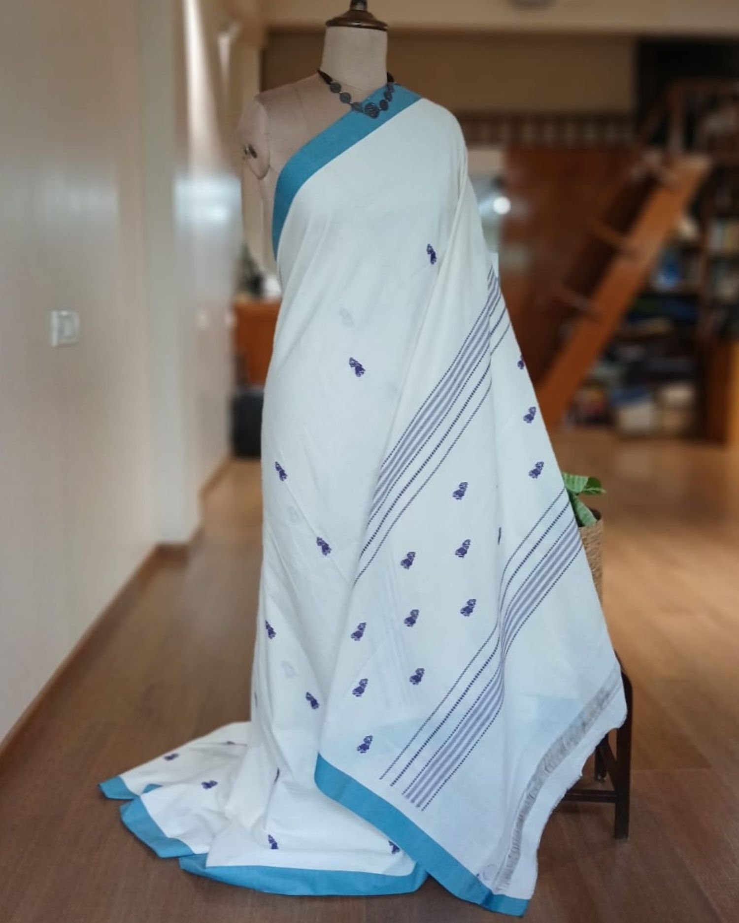Gollabhama (milkmaid / gopika) handweave saree in cotton – (WGHS1023) - Image 2