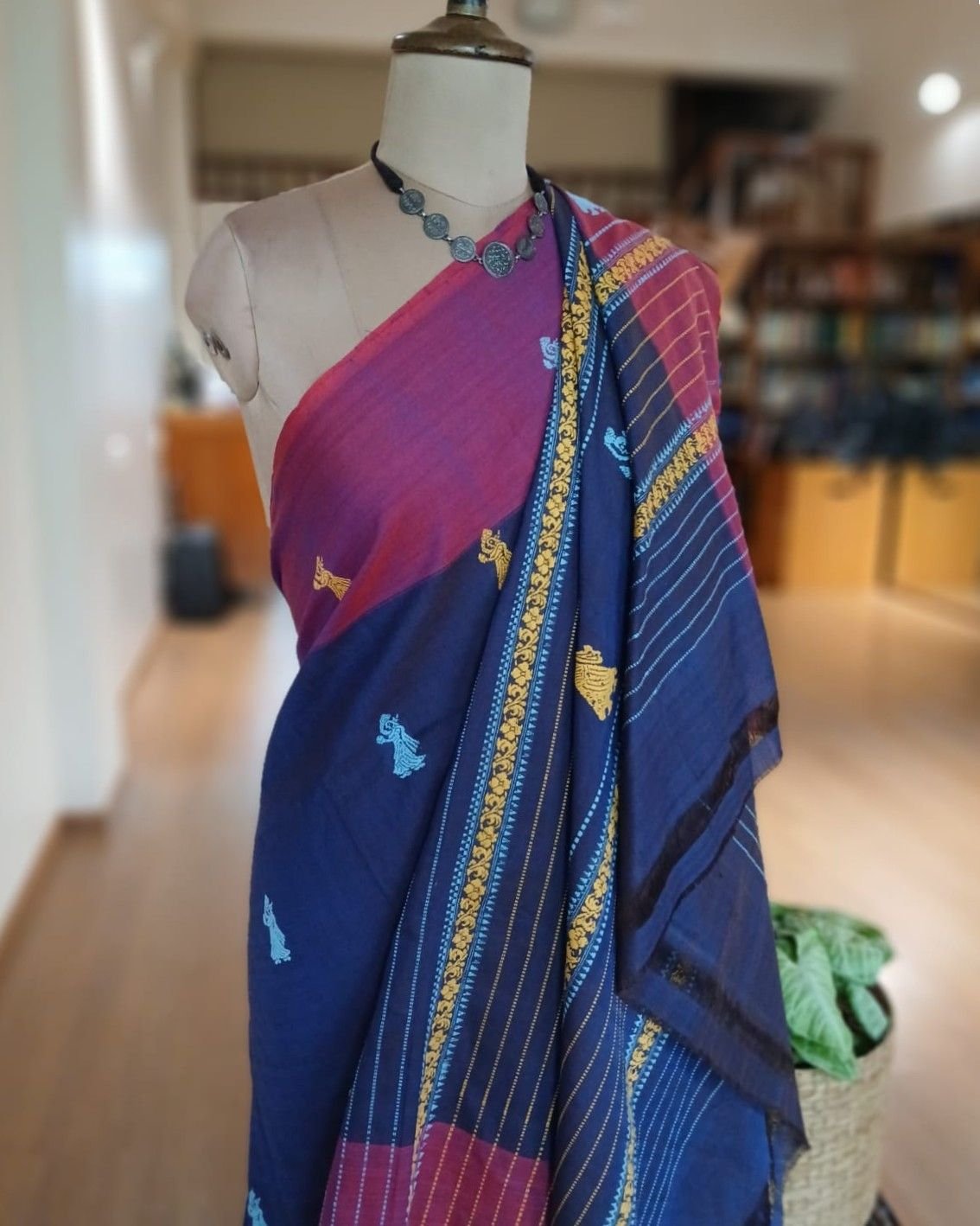 Gollabhama (milkmaid / gopika) handweave saree in cotton – (WGHS1024) - Image 6