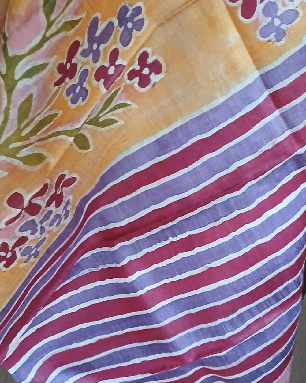 Handpainted Tussar Silk Saree - (HTSS0005) - Image 4