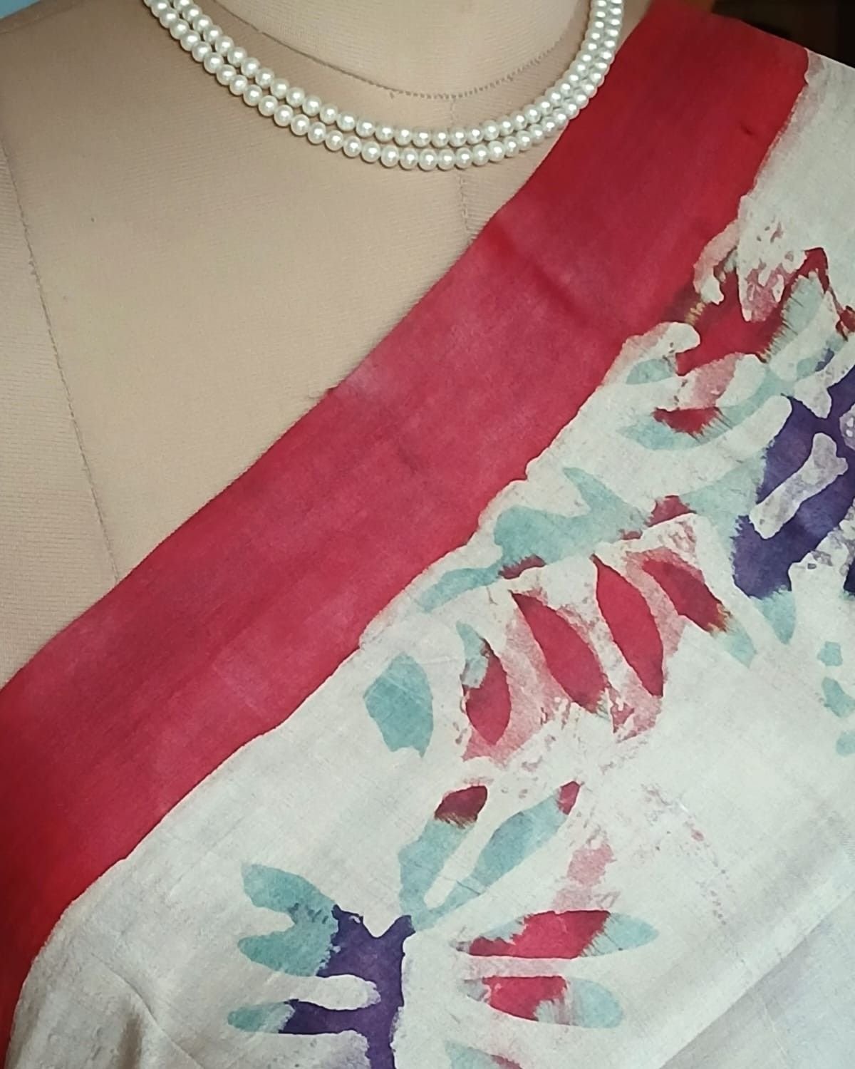 Handpainted Tussar Silk Saree - (HTSS0006) - Image 3