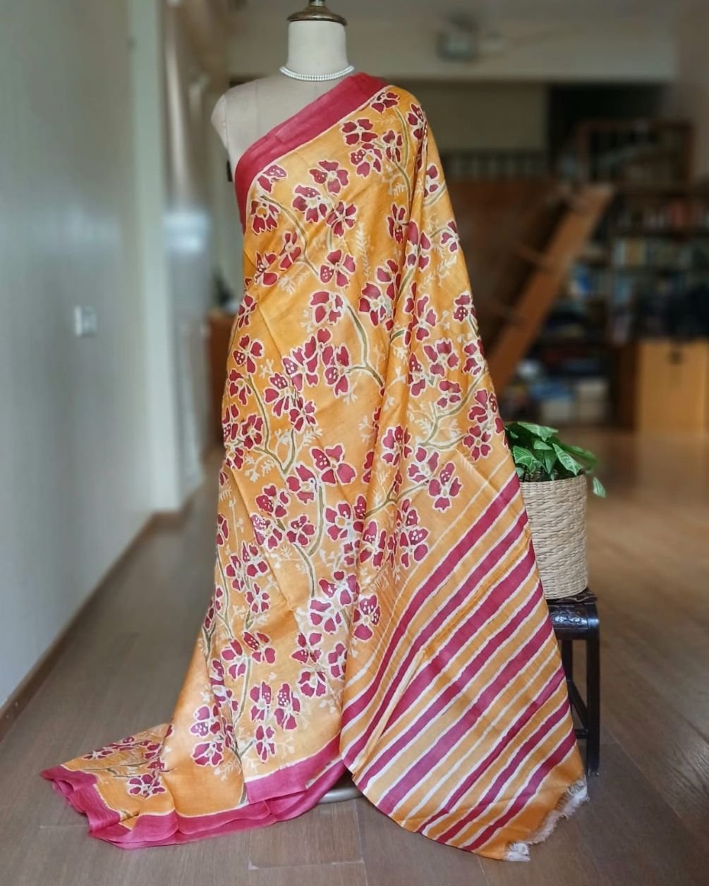 Handpainted Tussar Silk Saree - (HTSS0007)