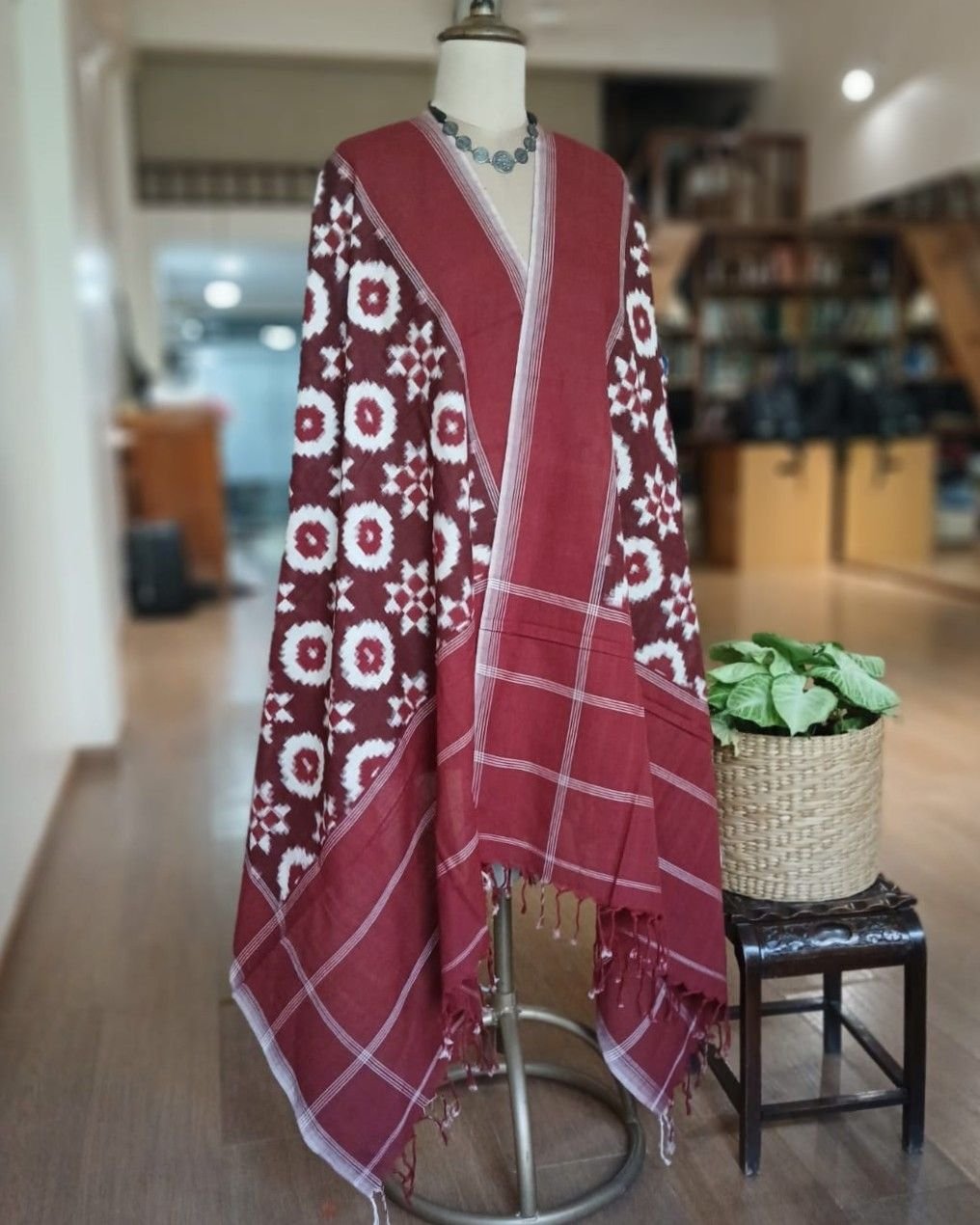 Double Ikat Cotton Dupatta – (DICD0008)