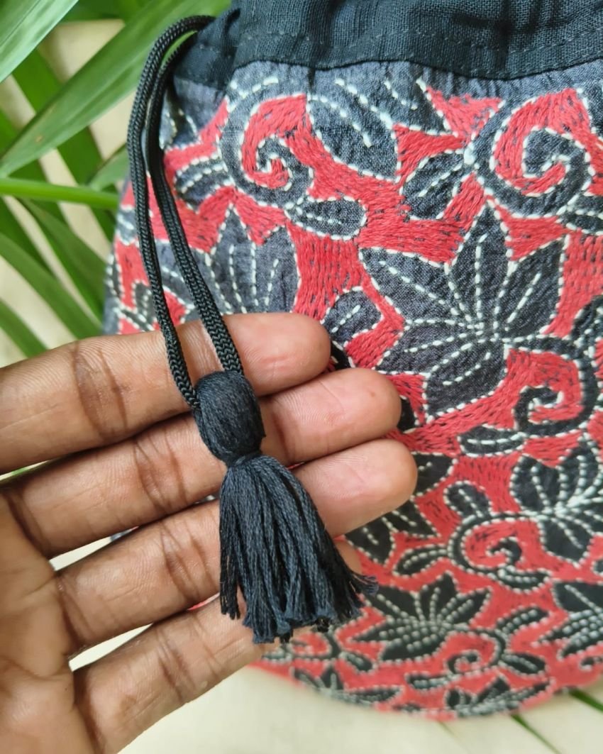 Tussar Silk Kantha Batua - (TSKB0007) - Image 3