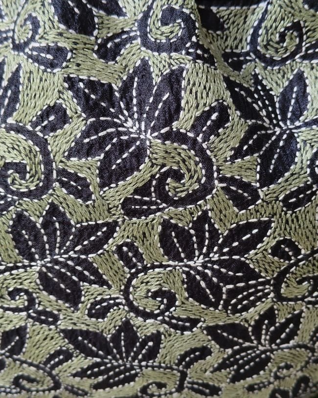 Tussar Silk Kantha Batua - (TSKB0008) - Image 4