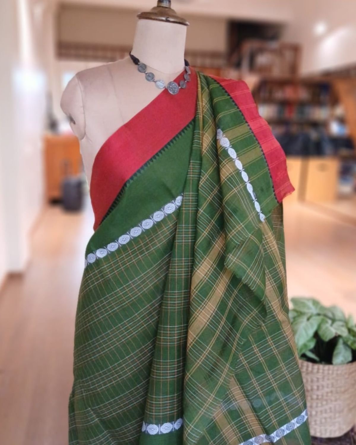 Handloom Cotton Saree from Narayanpet in Telangana – (HCSN1009)