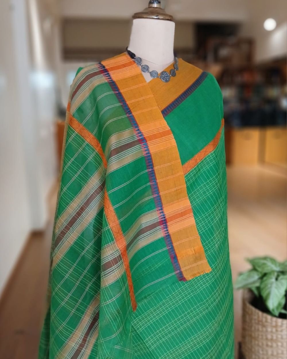 Handloom Cotton Saree from Narayanpet in Telangana – (HCSN1010) - Image 7