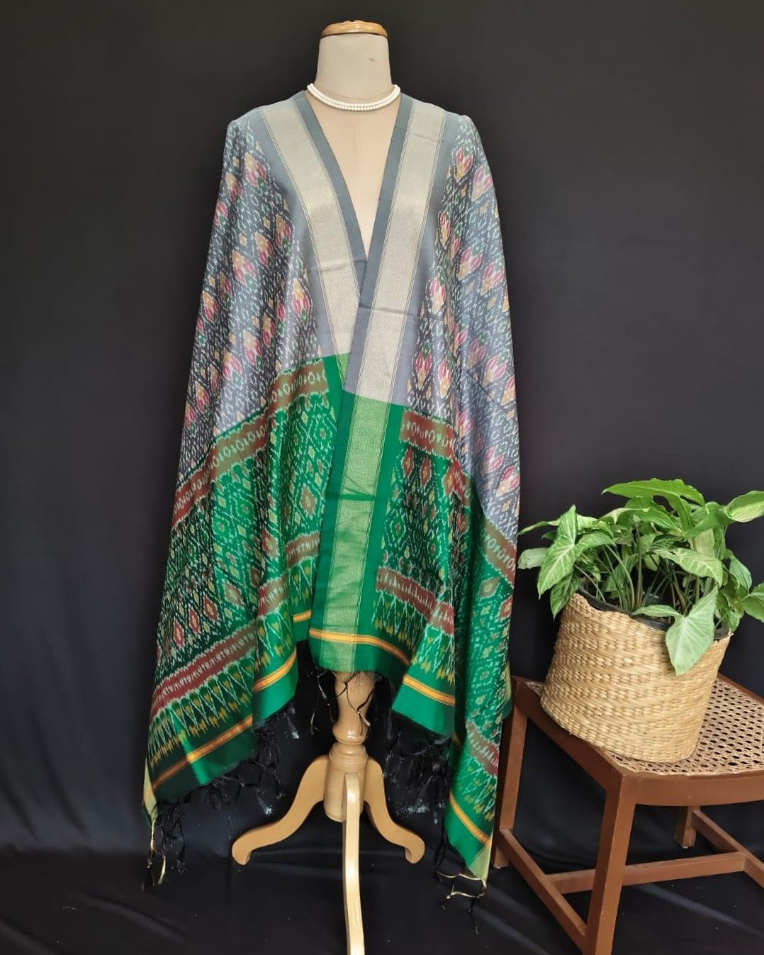 Silk-cotton Ikat Dupatta from Telengana – (SCDT0017)