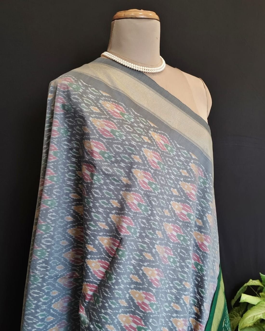 Silk-cotton Ikat Dupatta from Telengana – (SCDT0017) - Image 8
