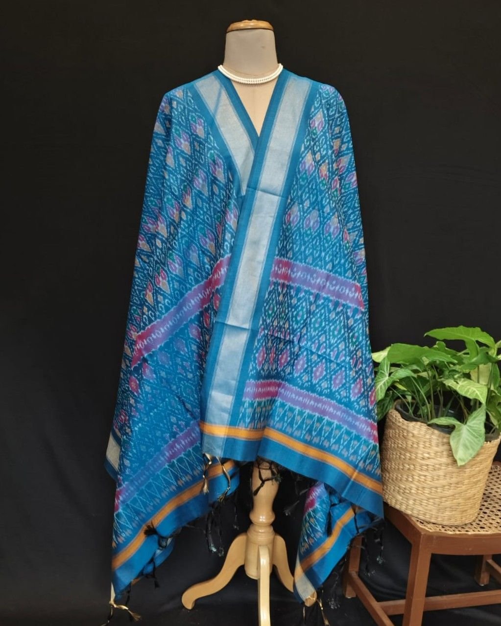 Silk-cotton Ikat Dupatta from Telengana – (SCDT0036)