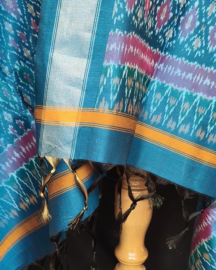 Silk-cotton Ikat Dupatta from Telengana – (SCDT0036) - Image 4