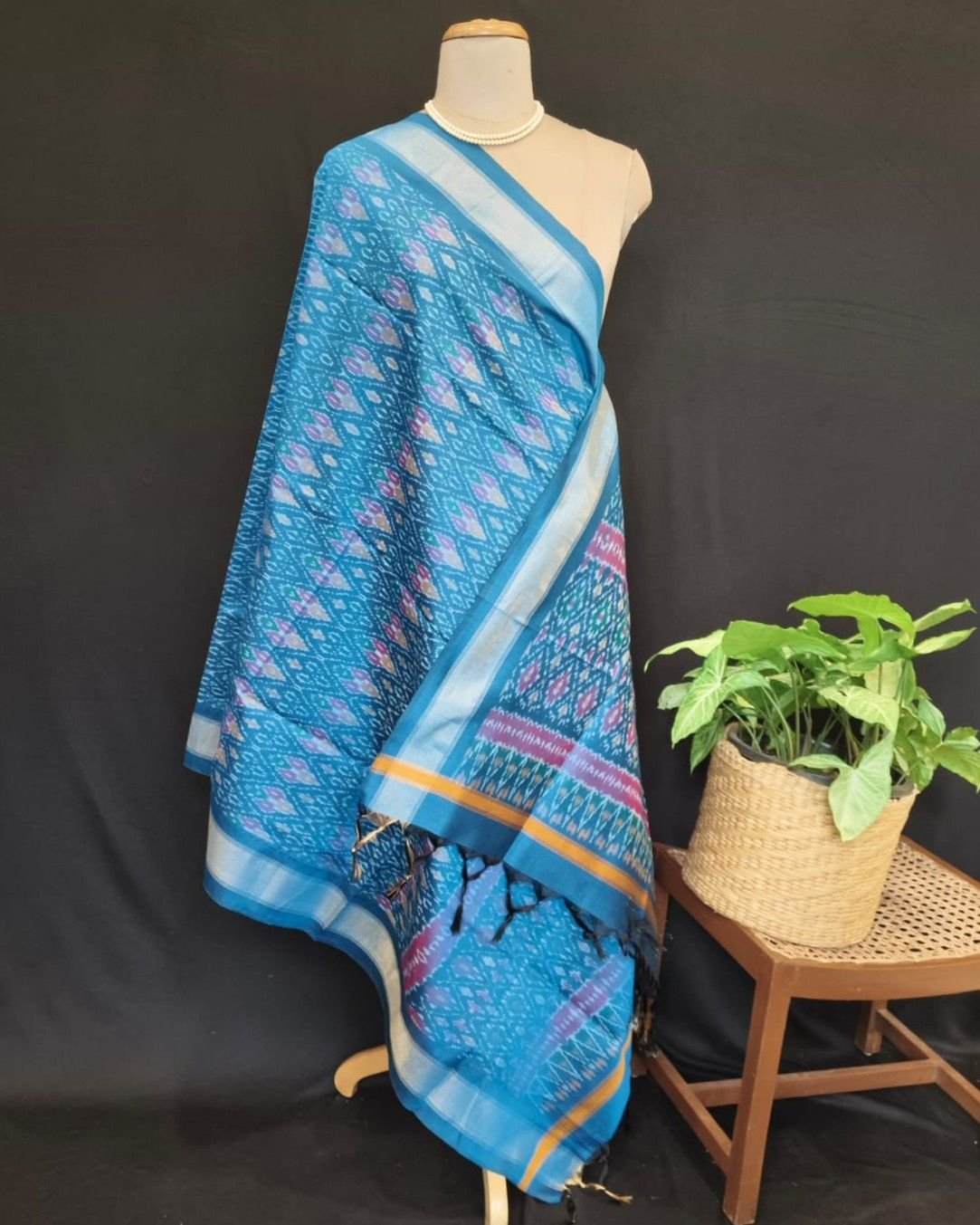 Silk-cotton Ikat Dupatta from Telengana – (SCDT0036) - Image 7