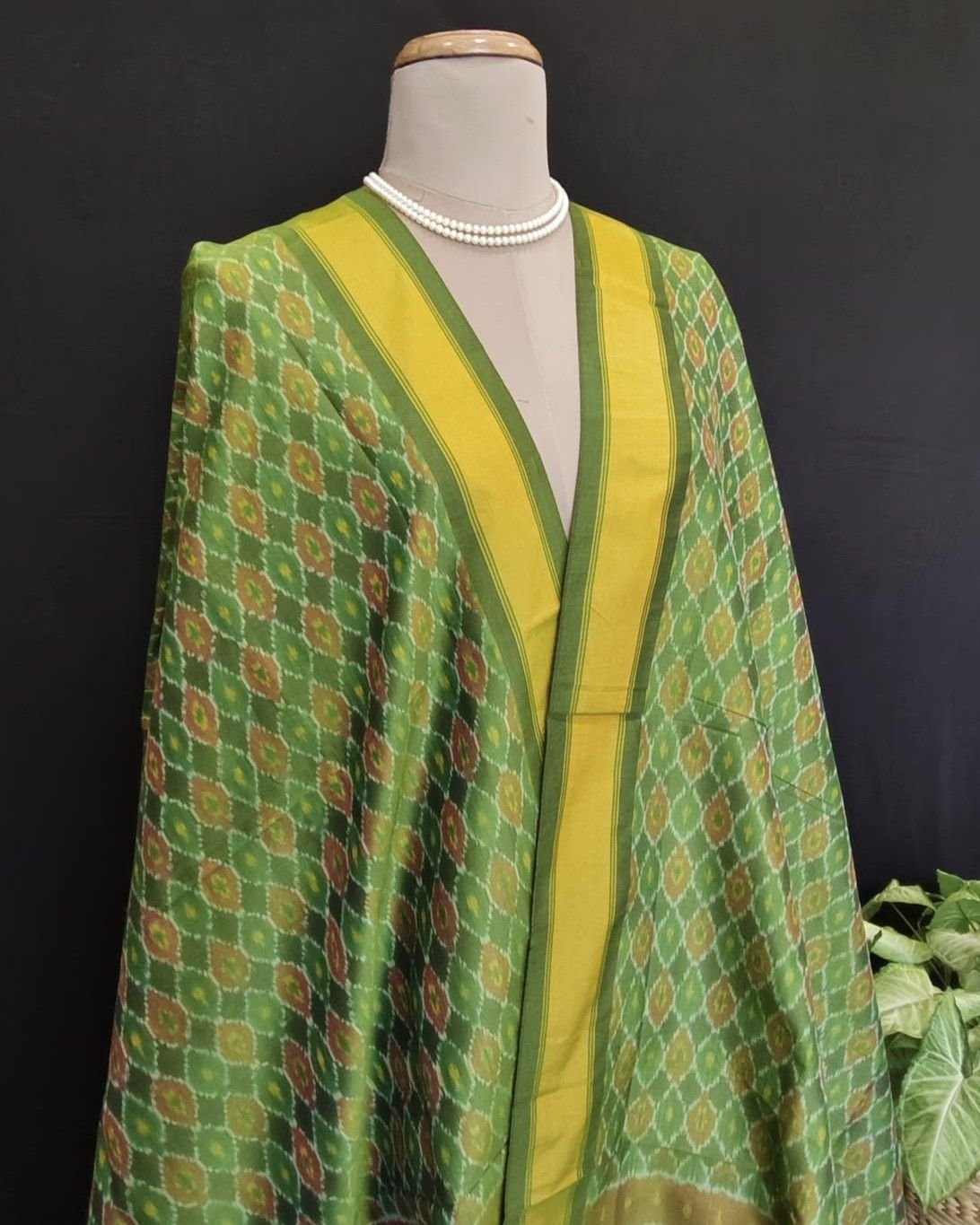 Silk-cotton Ikat Dupatta from Telengana – (SCDT0021) - Image 2